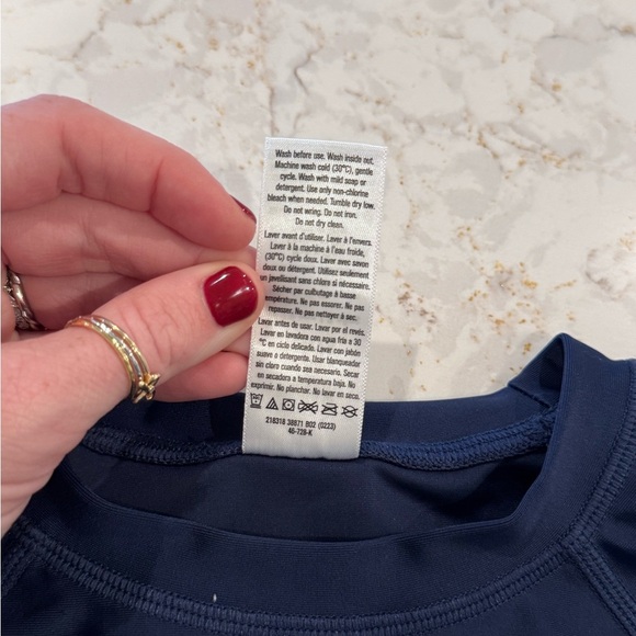 Gerber’s 3years rash guard Blue Long Sleeve Shirt - Picture 6 of 6